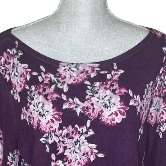 CHICO'S Floral Bateau-Neck Pullover Sweater - Size Medium - Picture 4 of 8